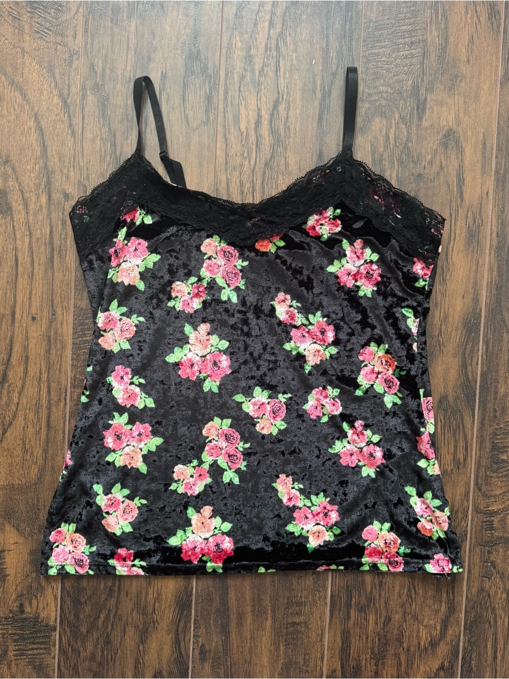 No Boundaries  Black and Pink Floral Crushed Velvet Camisole Size Large